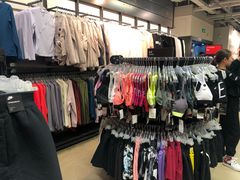 -上品折扣(回龙观店)