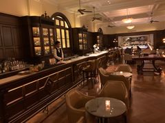 -LONG BAR 廊吧(外滩华尔道夫酒店)