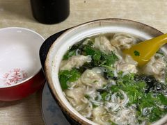 -小许三鲜砂锅馄饨店(家多乐烟酒店)