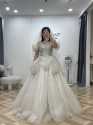 -予白婚纱礼服馆