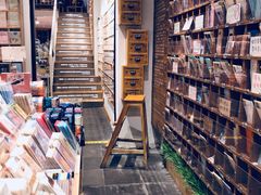 -猫的天空之城概念书店(苏州平江店)