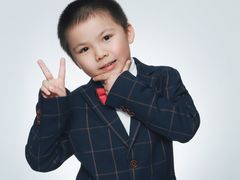 -方快照相馆(宝山龙湖天街店)