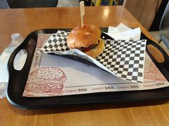 -UMAMI乌玛米披萨·汉堡·清真Halal(红岭北店)