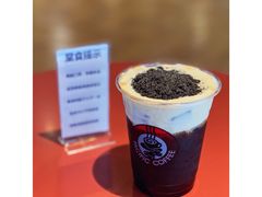 黑糖黑芝麻奶盖美式-太平洋咖啡(五月花店)