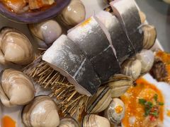 -围炉肉舍•炭烤活鳗•丹东海鲜烤肉(步行街店)