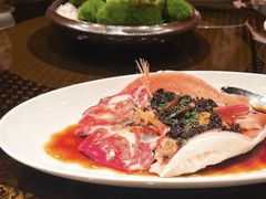 -杭州西子湖四季酒店·金沙厅