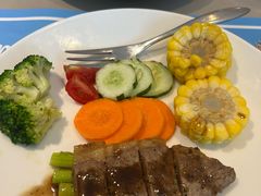 -海口绿发希尔顿酒店-田园汇自助餐·三文鱼·海鲜