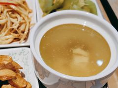 -老乡鸡(上海品尊国际中心店)