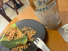 -Reset Coffee 与海咖啡