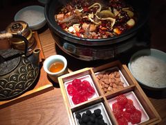 -九锅一堂酸菜鱼(新南凯德直营店)