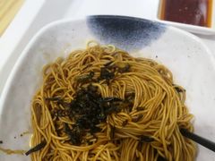 -门庭若市豆浆油条(恒生广场店)