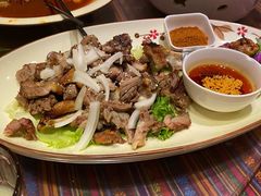 烤羊腿-西域盛宴烧烤新疆菜清真餐厅(古美店)