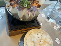 -穹六人间 people 6(岳阳路店)