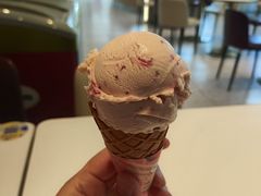 -哈根达斯(上海金山店)