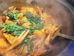 -山河屯铁锅炖(哈西站店)