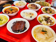 -蓝田九大碗民俗食府(蓝田店)
