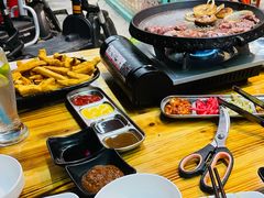 红酒牛小排-猪小牛烤肉(青塔店)