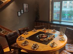 -顶顶汤火牛排火锅·经典铜锅涮肉