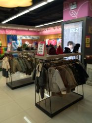 -孩子王童乐园(成都海滨城店)