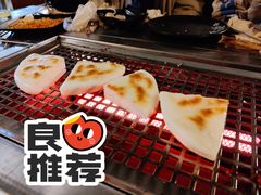 烤馍-呼吉牧蒙古烤肉·烧烤·小龙虾