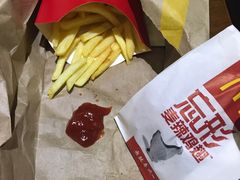 -麦当劳(丽江玉河广场店)