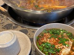 -肖肖酸萝卜鱼火锅(总店)