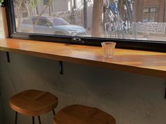 -小意思咖啡店(草桥店)