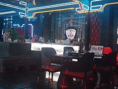 -屋有岛沉浸游戏旗舰店(中山公园店)