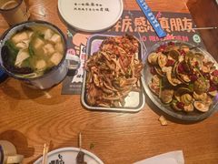 -喝丢一只鞋海鲜烧烤·海肠捞饭(市场店)