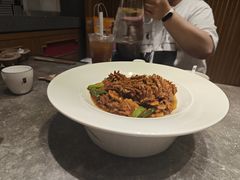 -闫府私房菜·老字号(恒隆店)