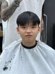 点击看大图 -藤野造型专业烫染接发