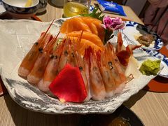 三文鱼背刺身-小山日本料理(兴业太古汇店)