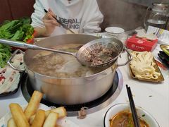 -刘少华贵州小黄牛·鲜牛肉火锅(总店)