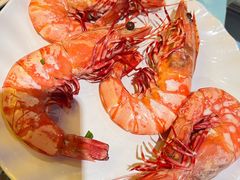 -三亚火车头万人海鲜广场