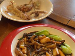 -赶海部落海鲜城(海阳路店)