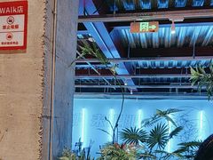 -肥肥虾庄·金牌油焖大虾(杨园滨江时代walk店)