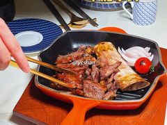 黑椒汁生烧安格斯牛肋骨-炳胜私厨(万象前海店)