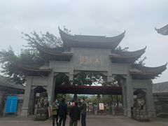 -石宝寨