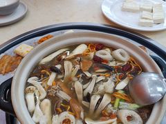 -菌彩云南野生菌火锅(万达广场店)