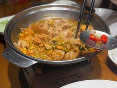 -爱碗亭·鲜炒湖南菜(壹城中心店)