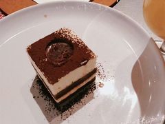 -必胜客(百联又一城店)