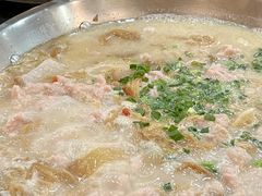 -老来福·非遗酸汤兔(凯旋路店)