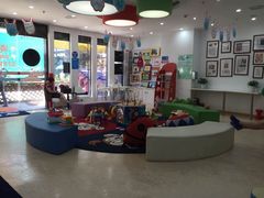 -美吉姆国际儿童发展中心(红谷滩绿地缤纷城中心)