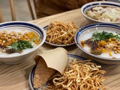 -正南齐北·老街糯米团(洪崖洞店)