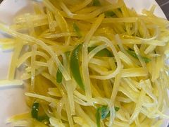 青椒土豆丝-绿野餐厅(上海动物园店)