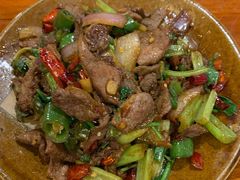 爆炒小黄牛-苗湘食府(十年店)