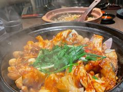 砂锅焗生鱼头-啫响粤煲料理(万好大厦店)