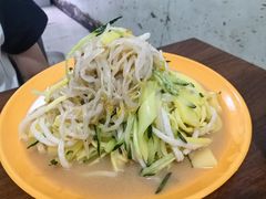 -玲玲米粉·新疆现炒米粉(大十字总店)