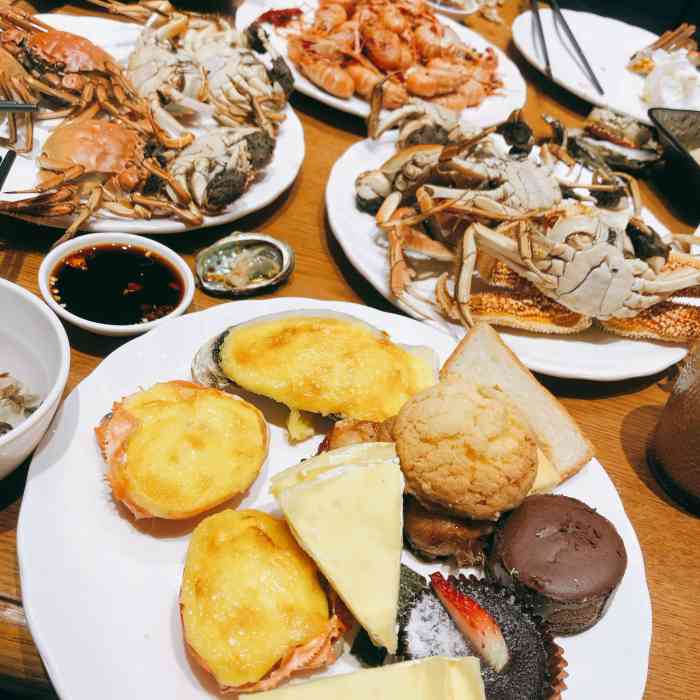 禾斗海鲜自助(城阳宝龙店)-"啦啦啦,又来打卡网红自助餐厅啦,这个自助