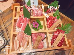 -肉魁屋·烧肉·烧鸟·酒场(高新店)